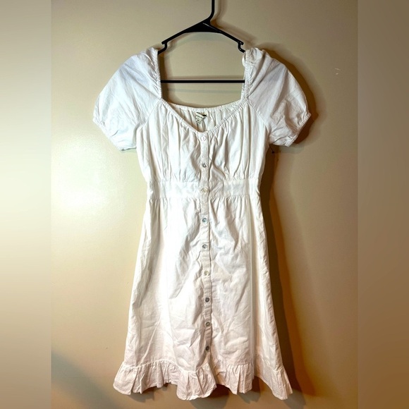 Sim & Sam Dresses & Skirts - Sim & Sam White Puff Sleeve Mini Dress